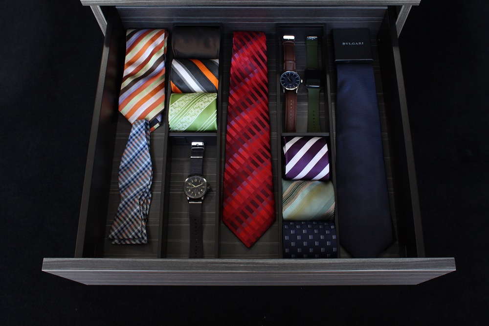 display organising draw